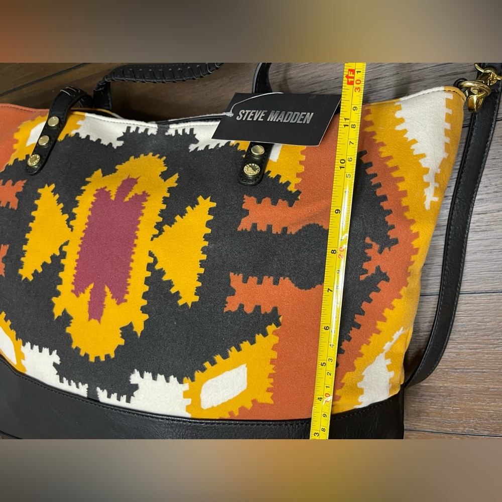 Steve Madden Balonzo Aztec Tote - Picture 2 of 8